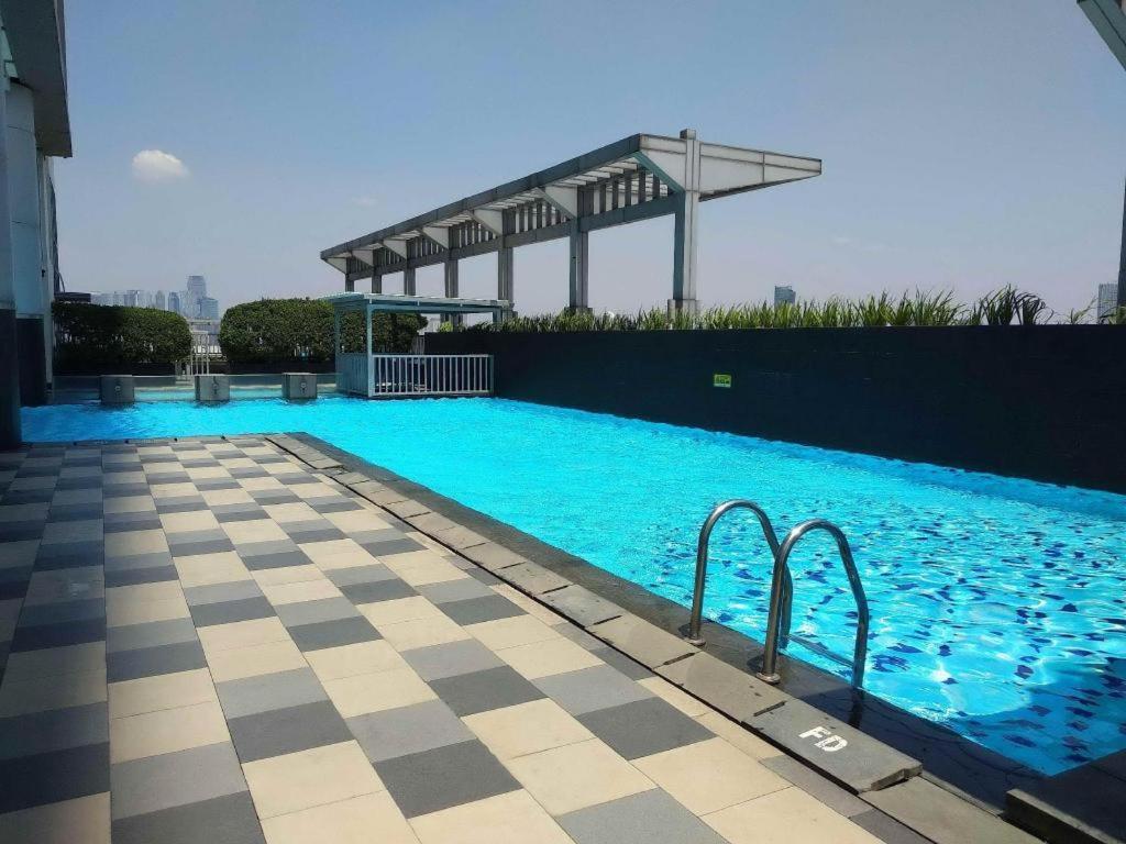 Cosmo Terrace Apartment Jakarta