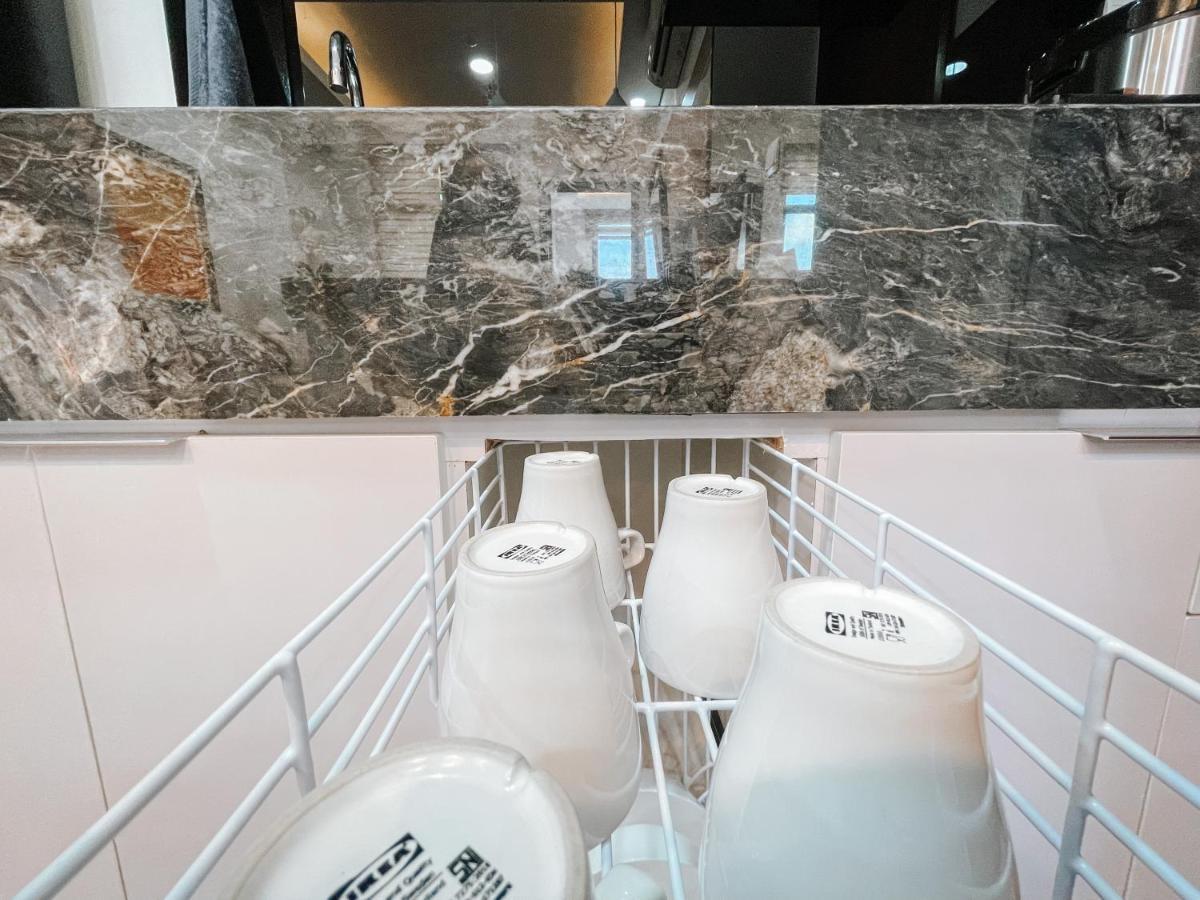 Apartamento 2 Bedrooms Permata Hijau *