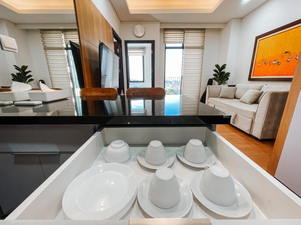 2 Bedrooms Permata Hijau Apartment *