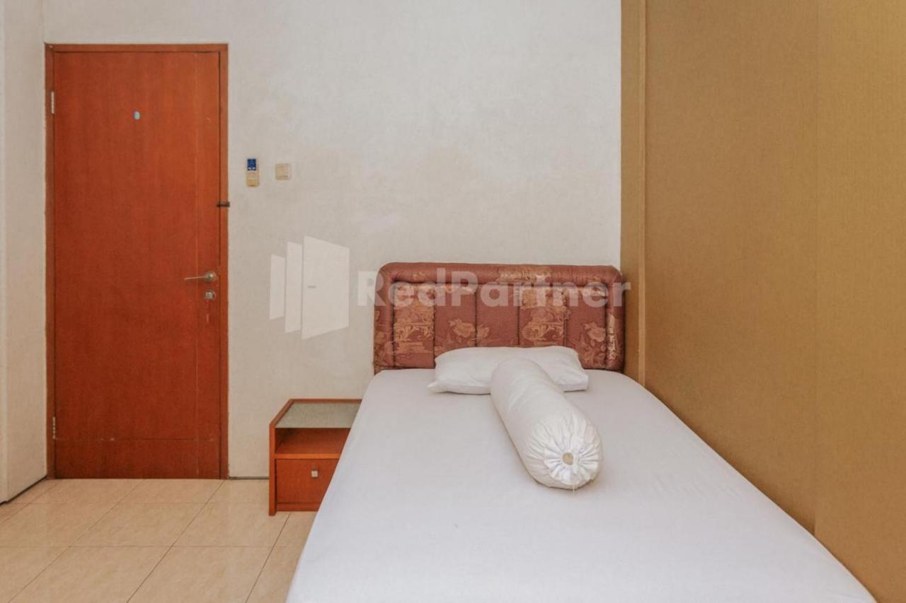 Hotel De Lugano Scbd Syariah Mitra Reddoorz