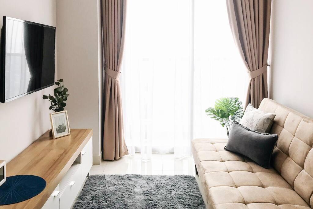 Cozy Scandinavian At Ta Apartment *
