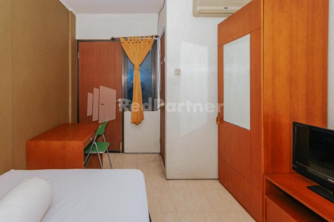De Lugano Scbd Syariah Mitra Reddoorz