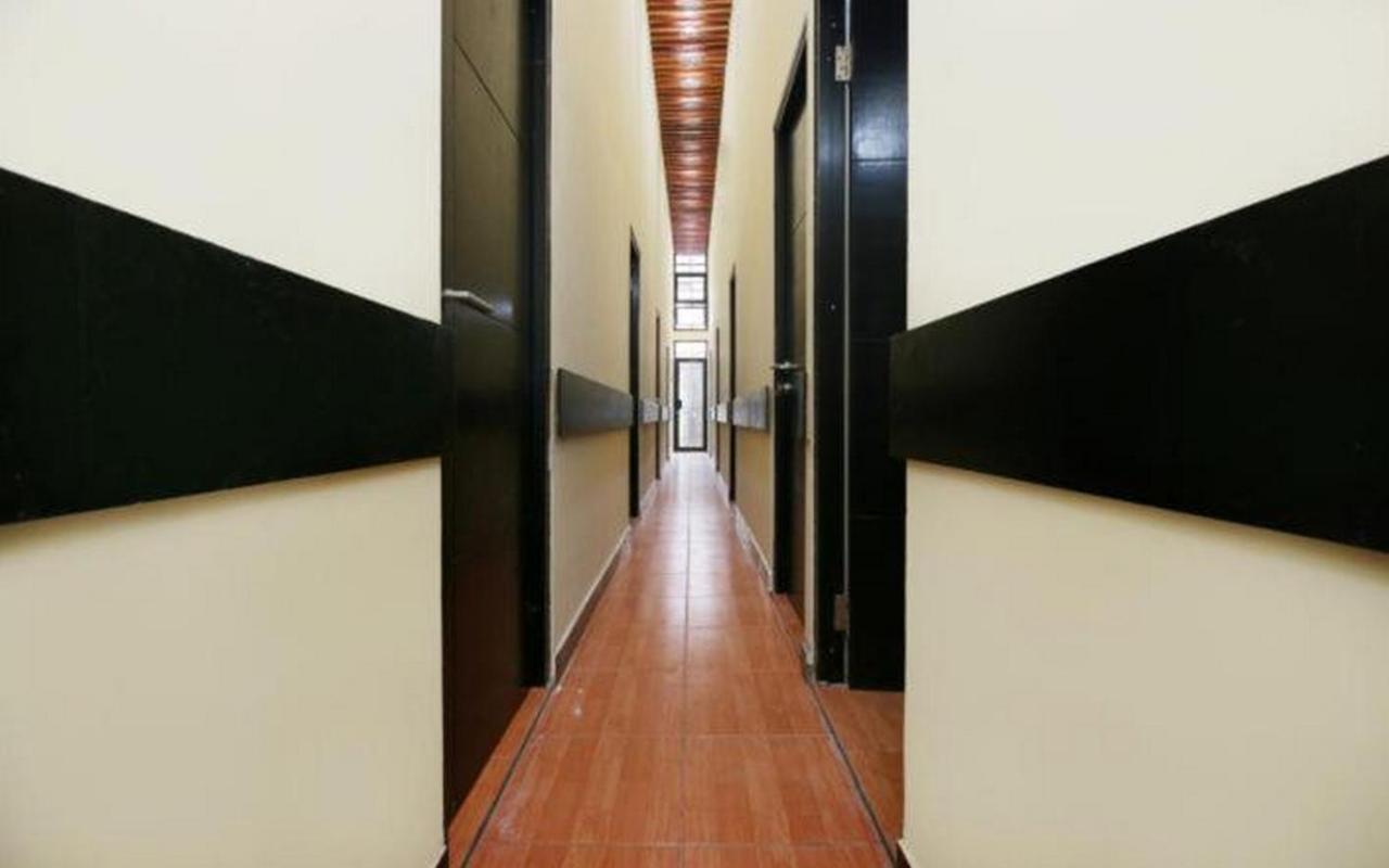 Swahouse Tanjung Priok Syariah Mitra Reddoorz Hotel 2*