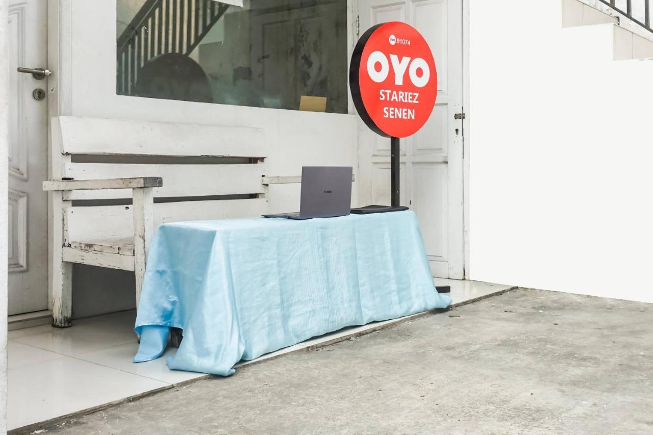 Super Oyo 91074 Stariez Senen Syariah 2*