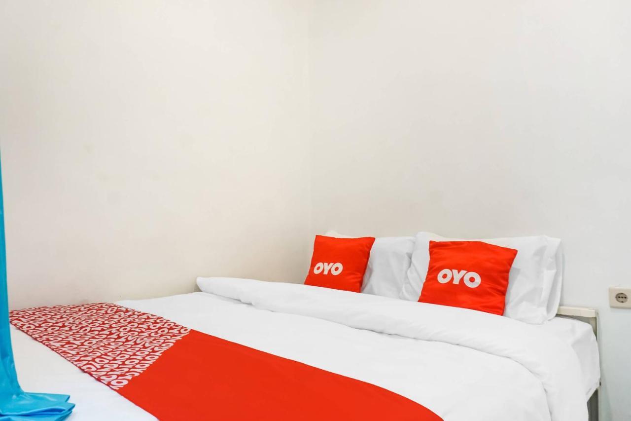 Super Oyo 91074 Stariez Senen Syariah Hotel 2*