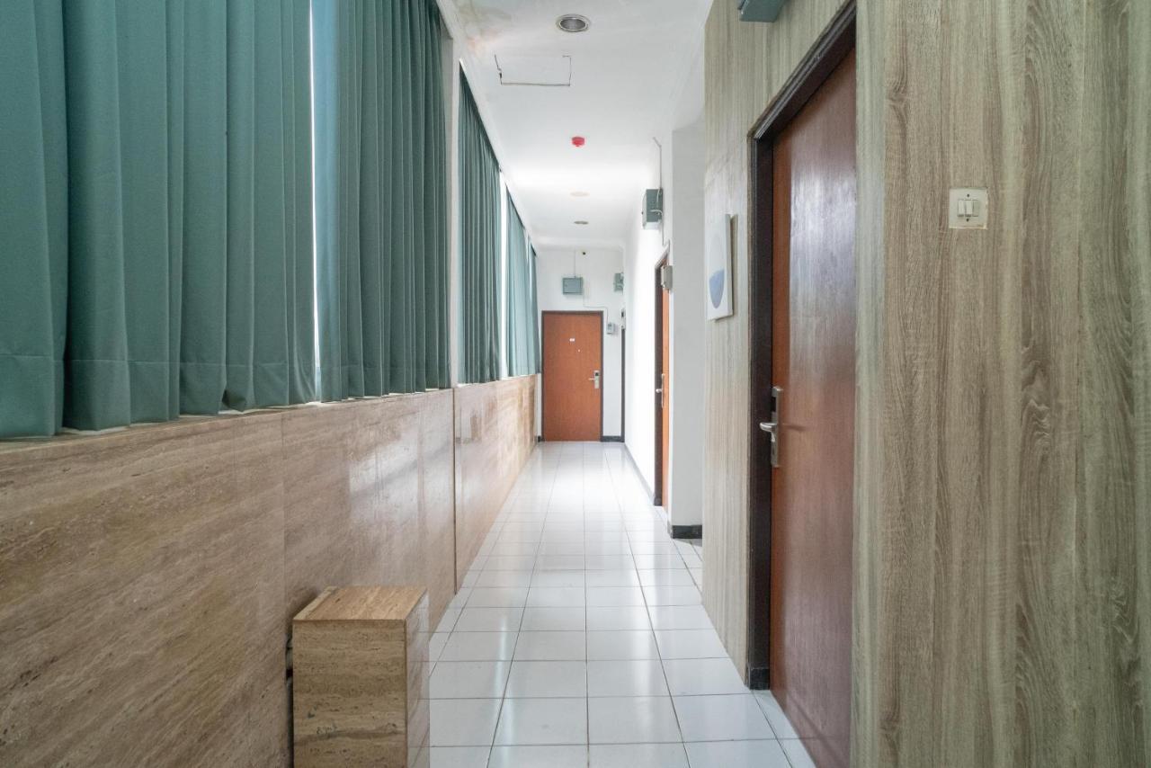 Hotel Reddoorz @ Glodok
