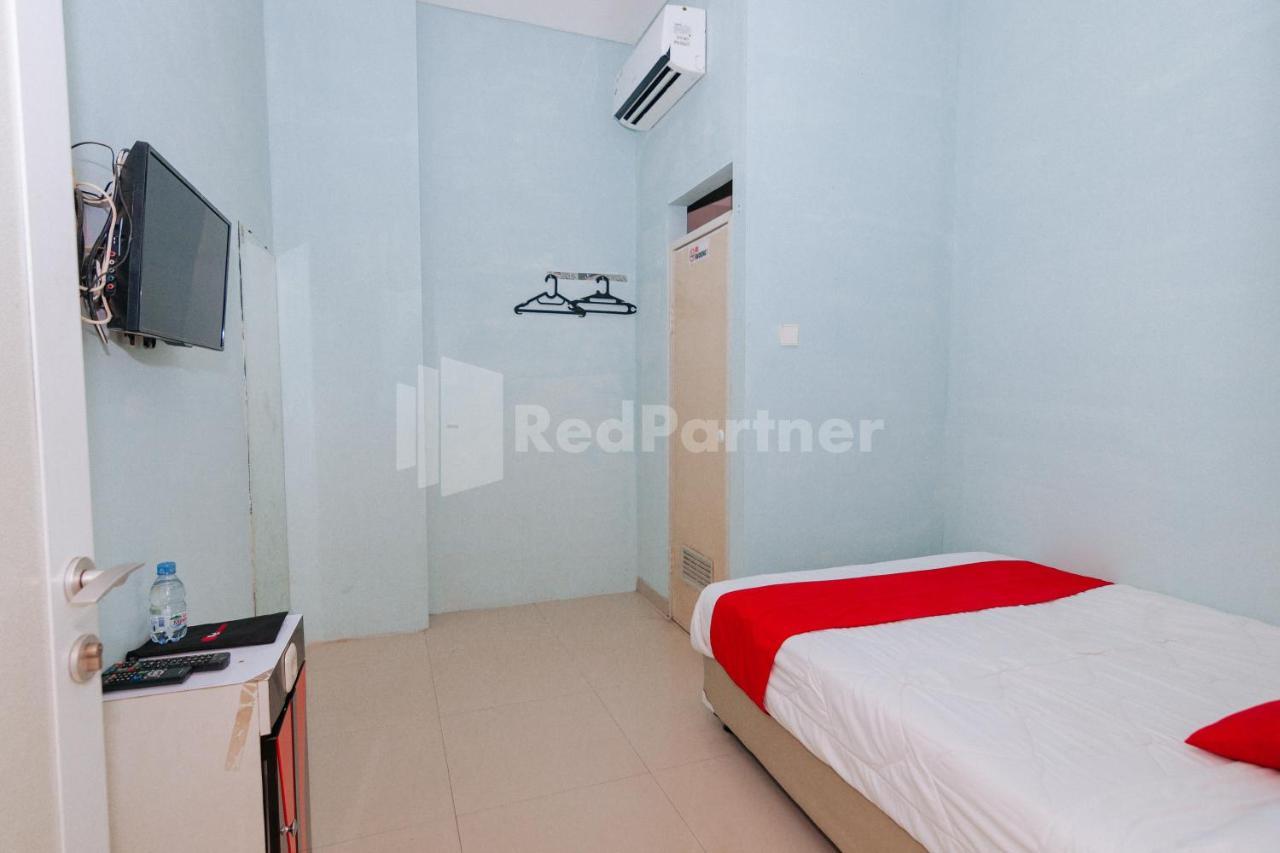 Oyo 94494 Krekot Pasar Baru Coo