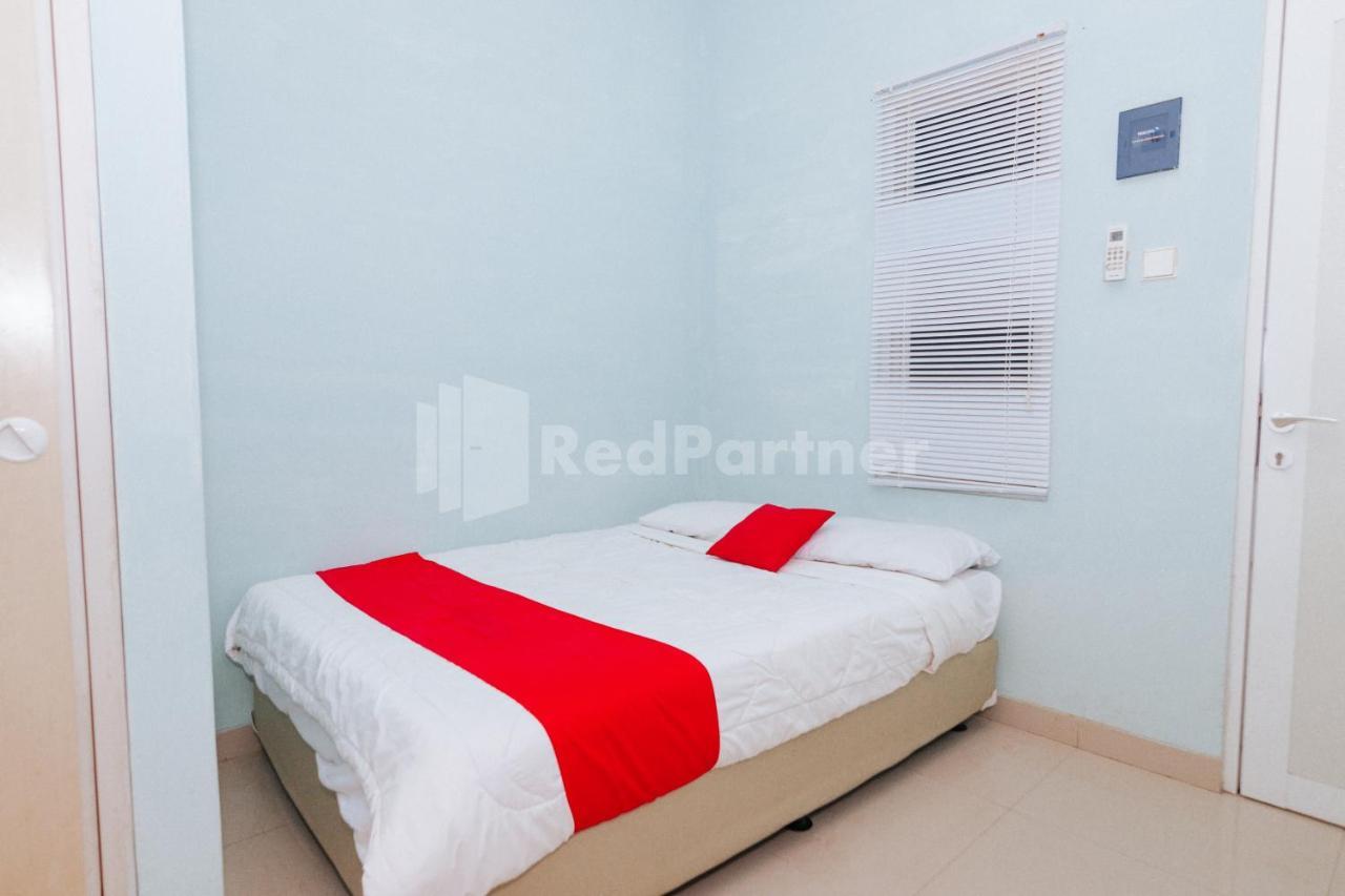 Oyo 94494 Krekot Pasar Baru Coo