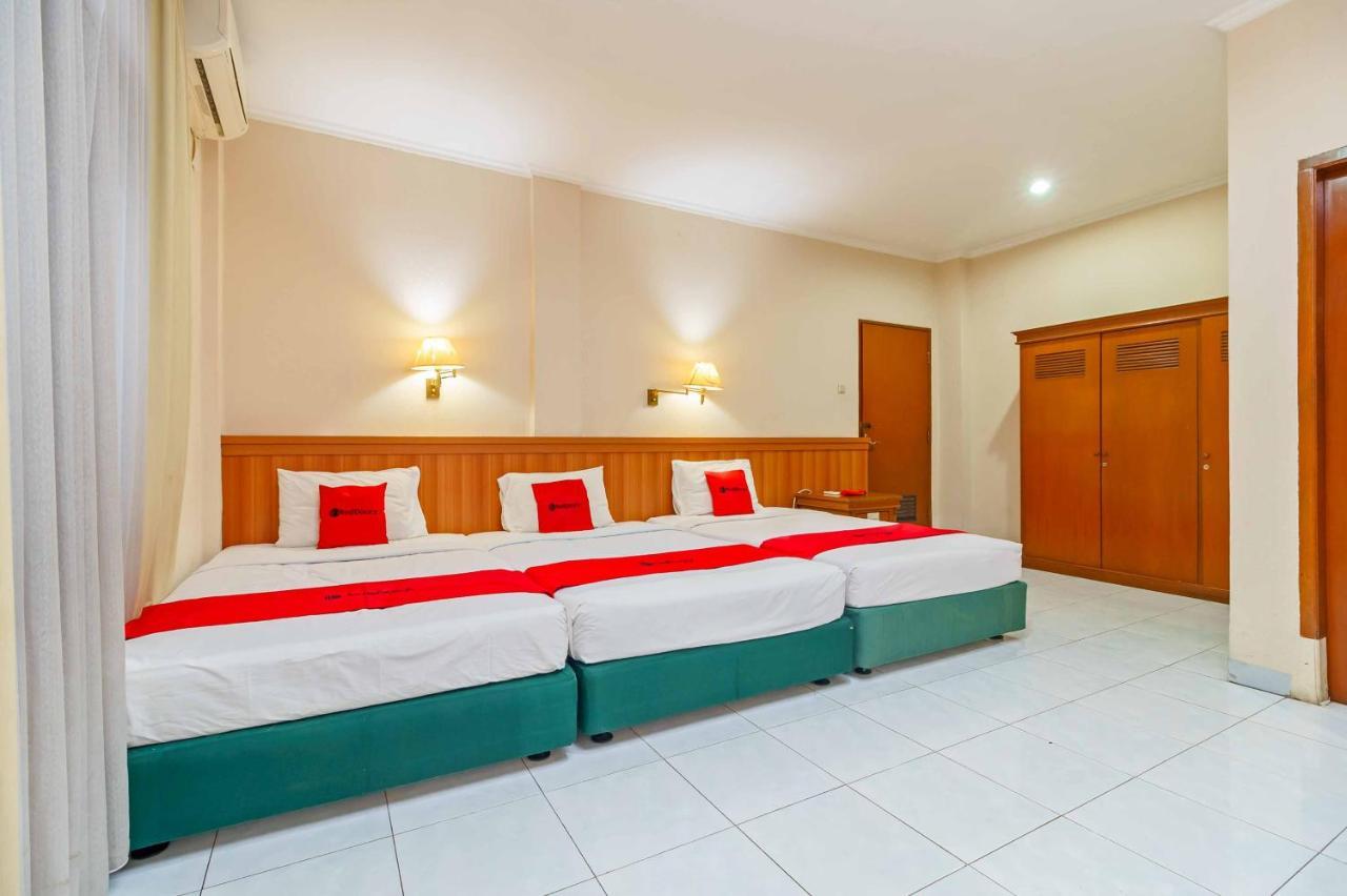 Reddoorz Near Kemang Raya Jakarta
