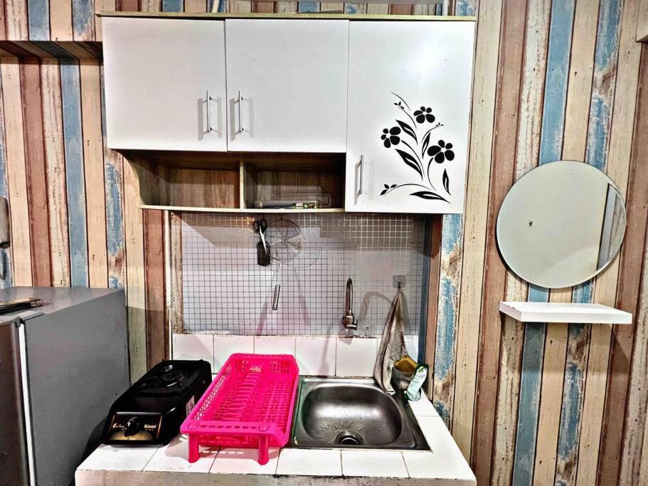 Sailor 1br + Fast Wifi+ Netflix At Greenbay Pluit Pangsapuri Jakarta