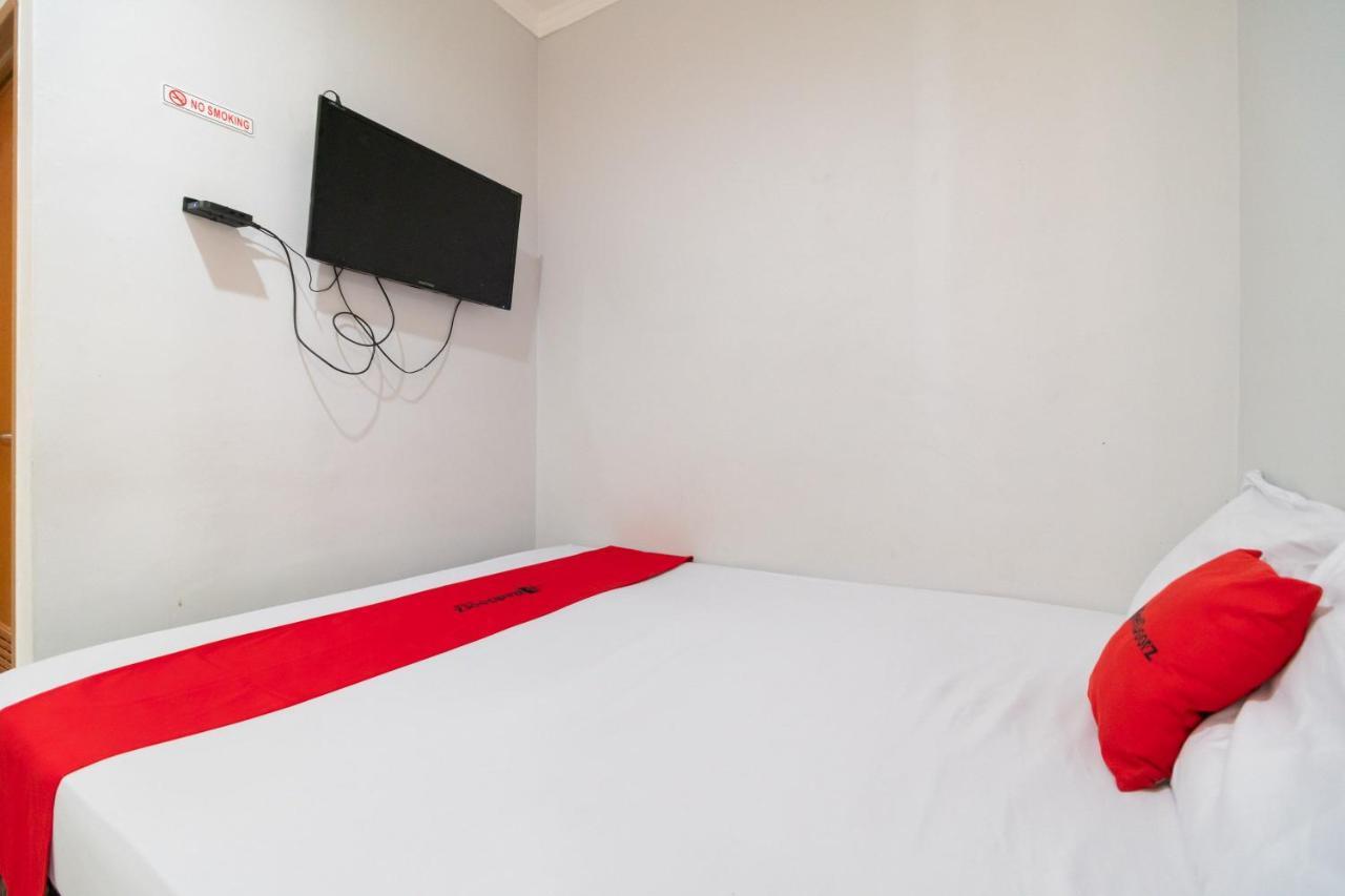 Reddoorz @ Tondano Benhill