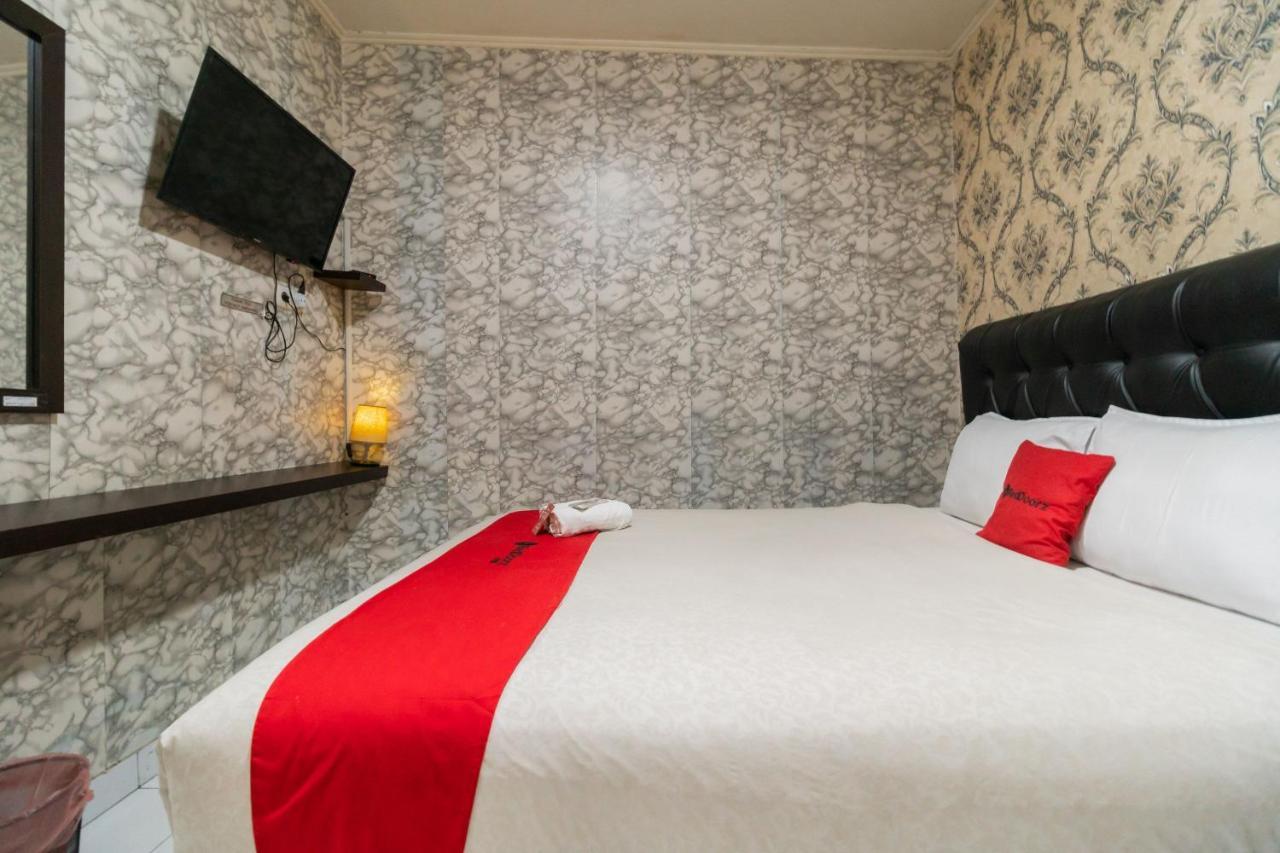 Guest house Reddoorz Near Tomang 2 Jakarta