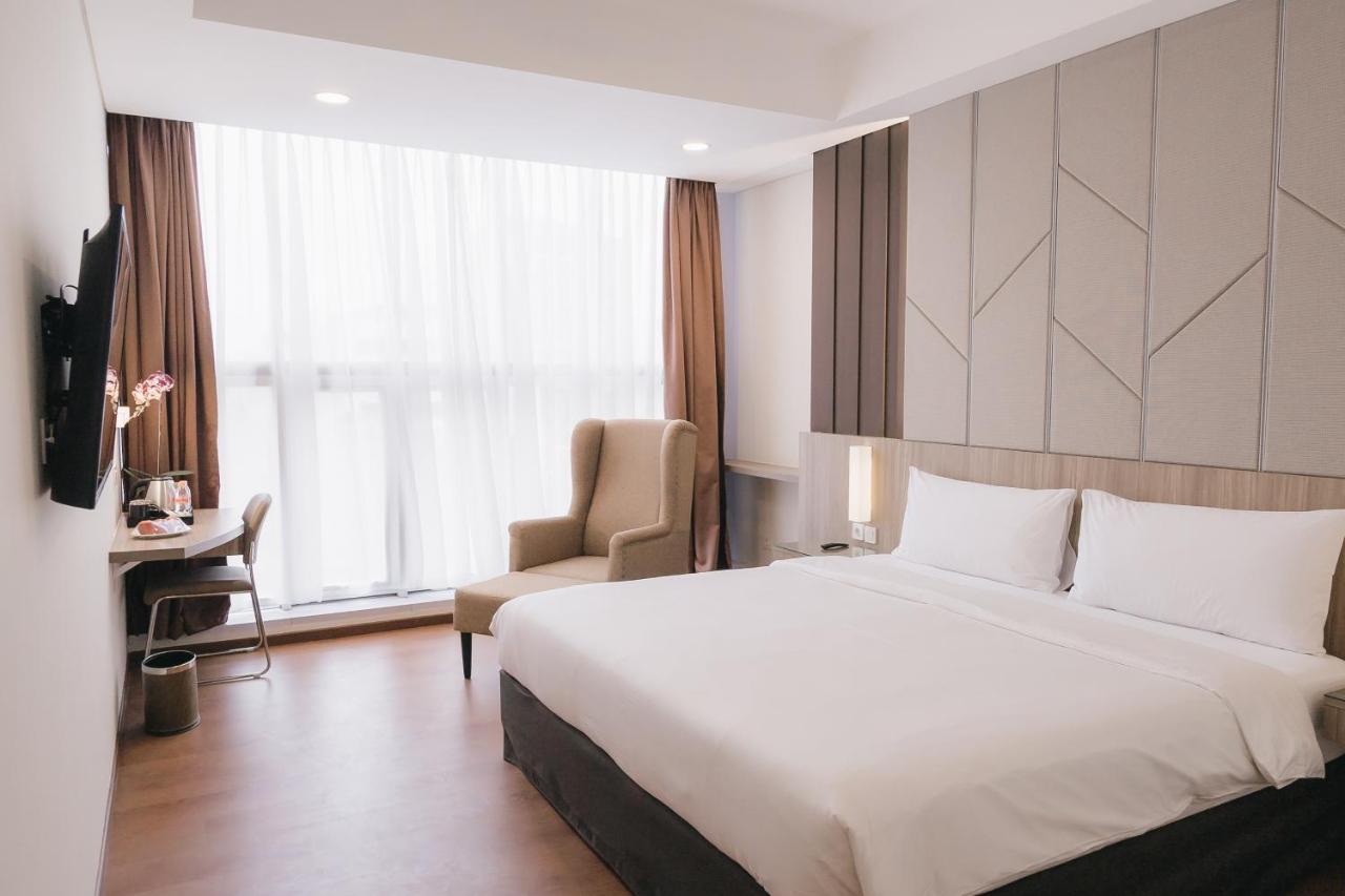 Hotel Grand G7 Pasar Baru 3*