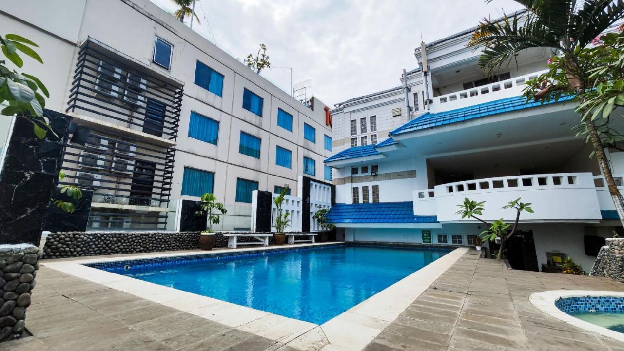 1o1 Urban Thamrin 3*