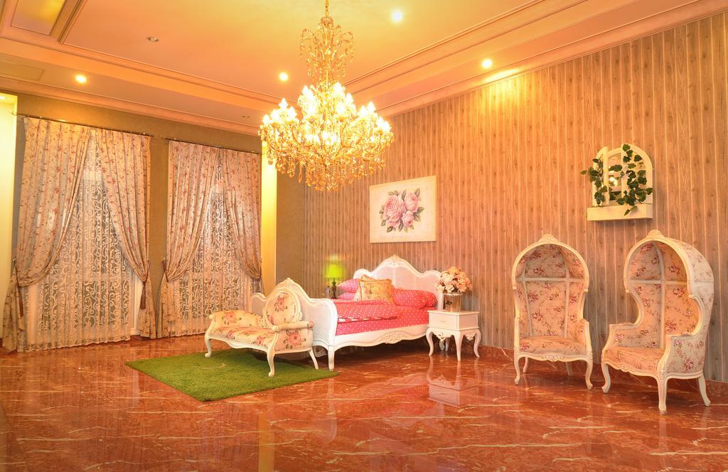 Elliottii Indah 2* Jakarta