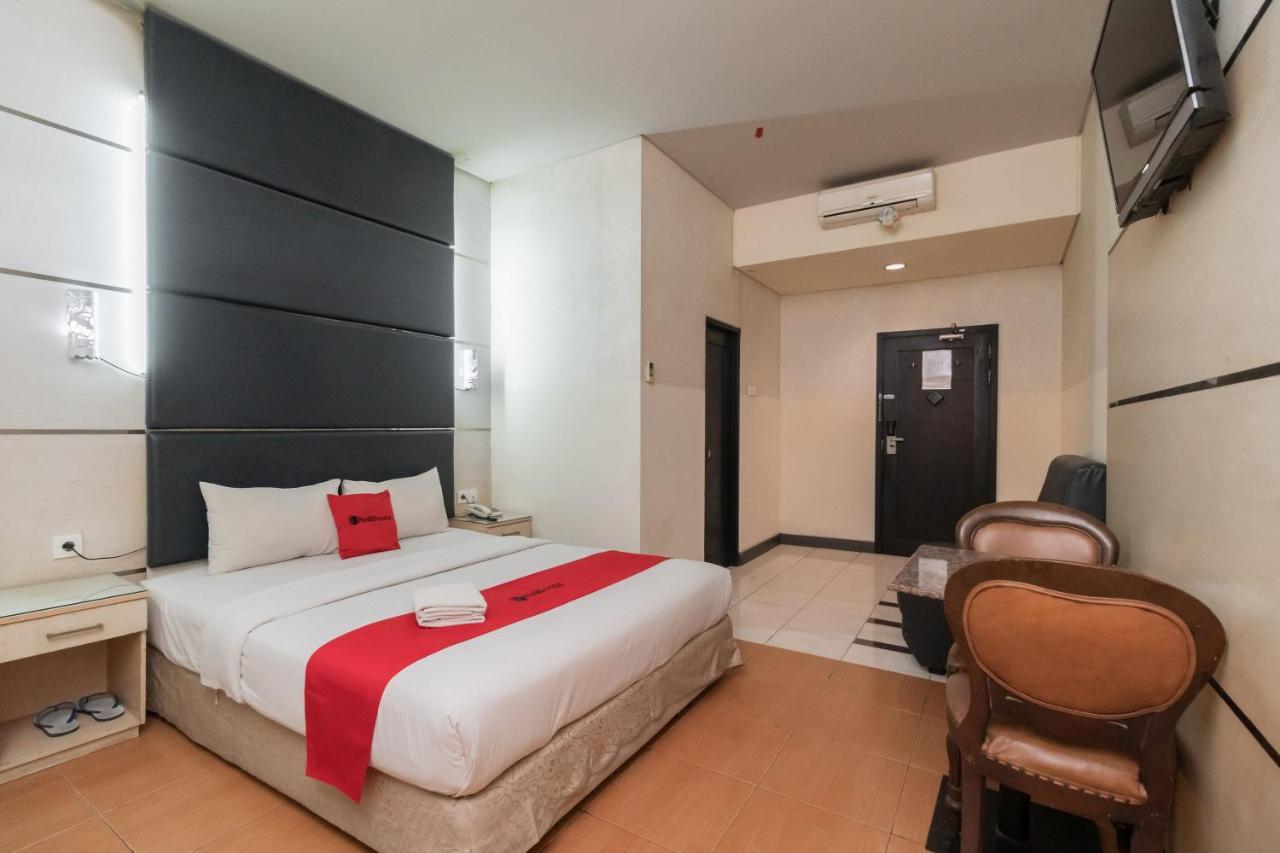 Hotel Reddoorz At Jalan Gunung Sahari