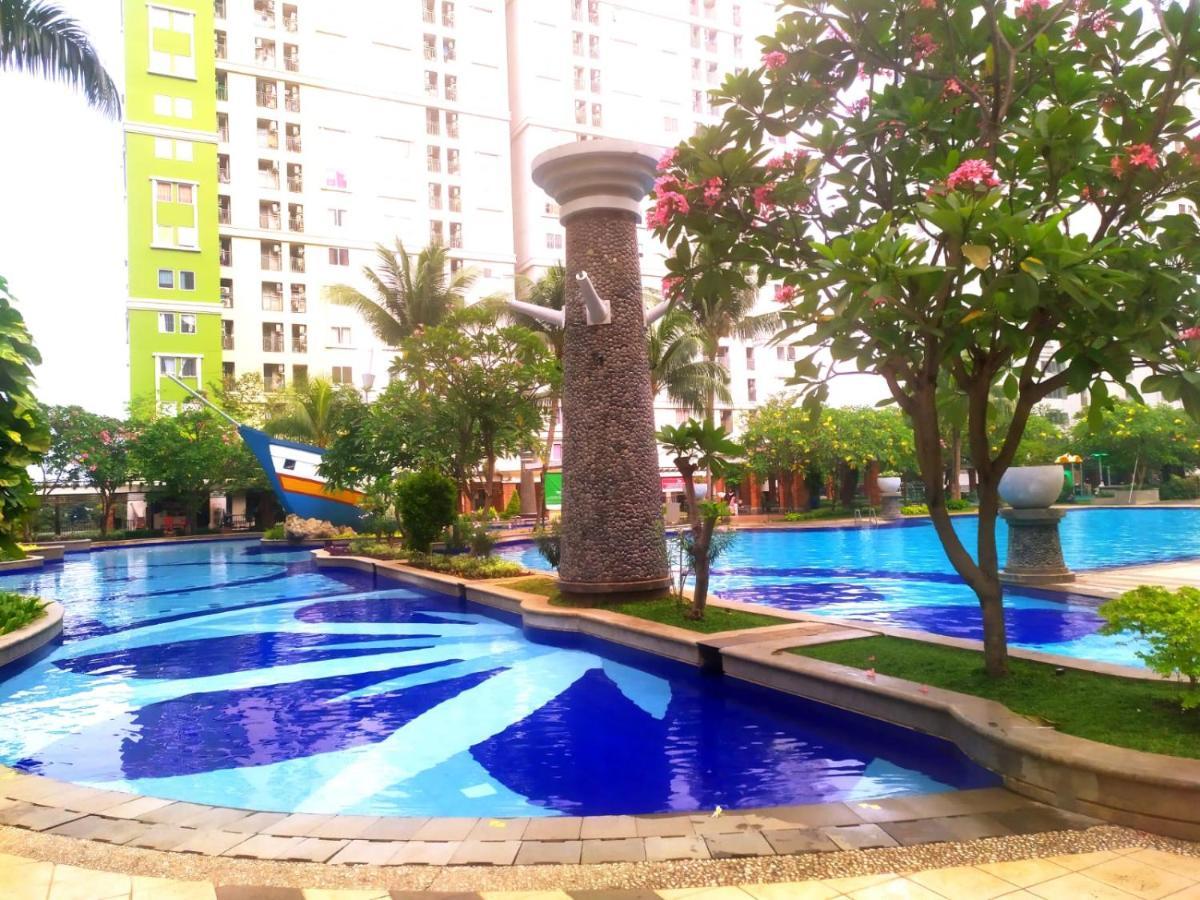 Tiny With Pool, Jogging Track, Gym And Mall Jakarta