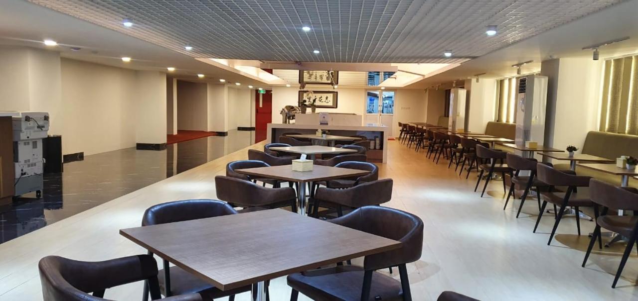 Grand G7 Pasar Baru