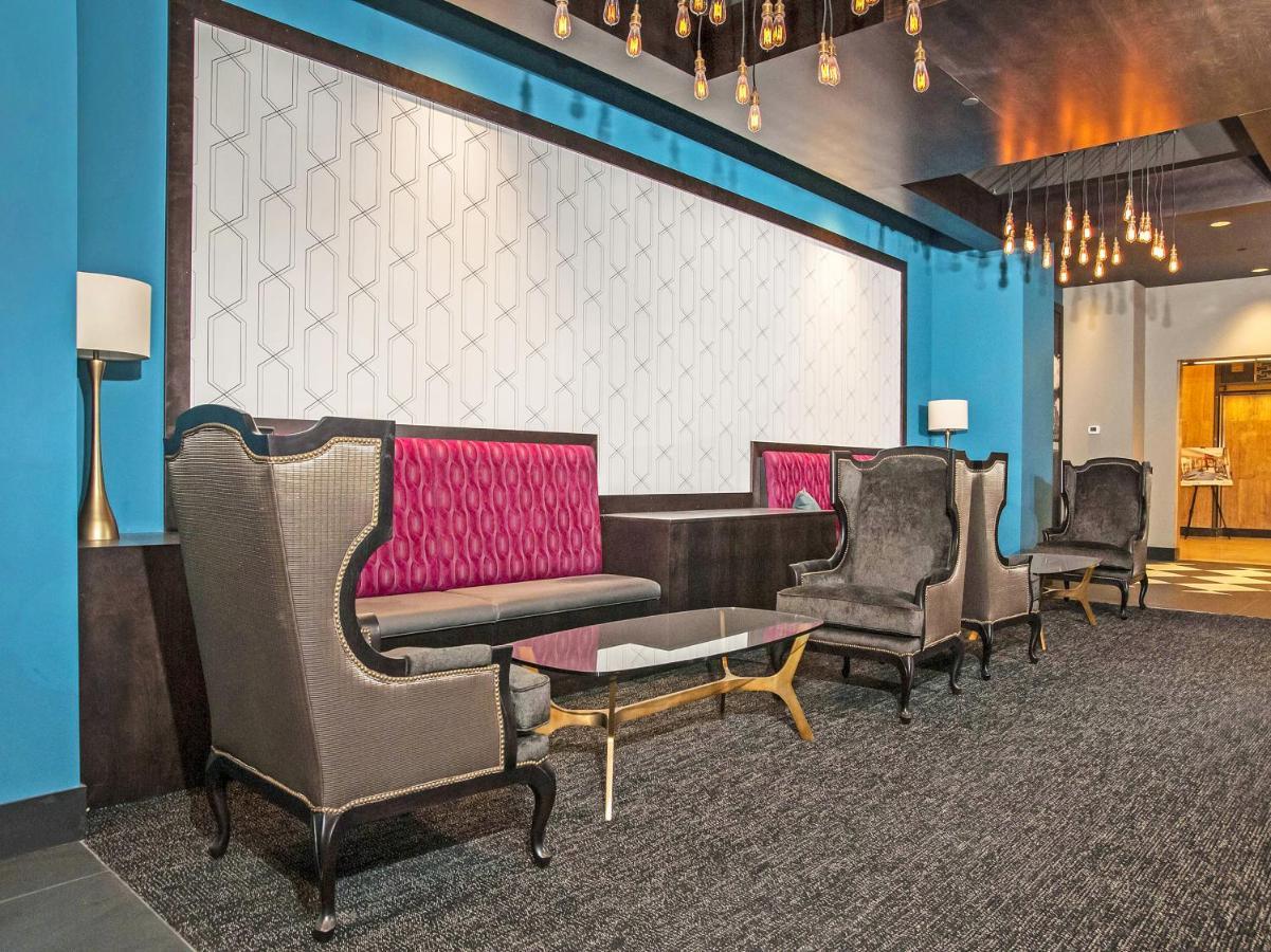 Capital O 91820 S&a Collection 2 Hotel 2*
