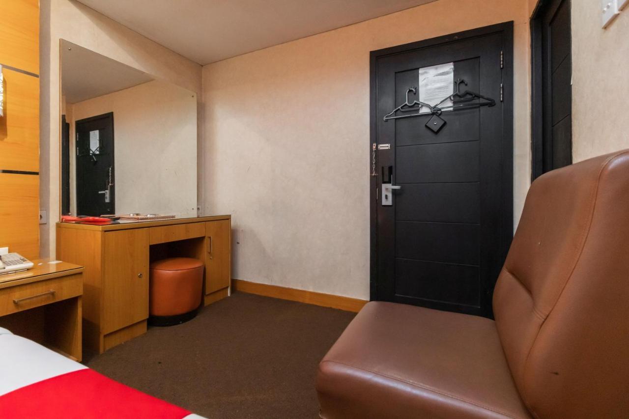 Hotel Reddoorz At Jalan Gunung Sahari