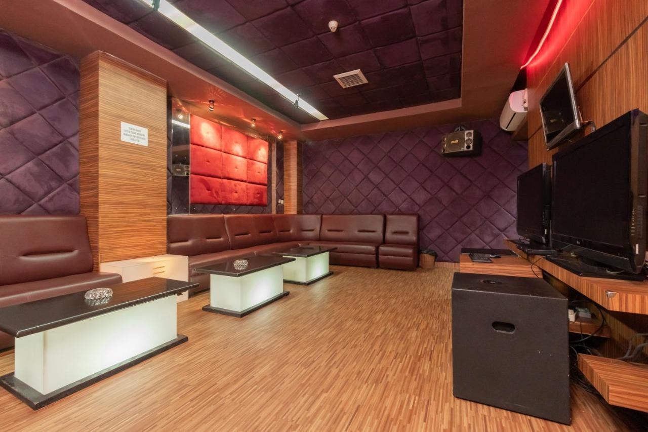 Reddoorz At Jalan Gunung Sahari Jakarta