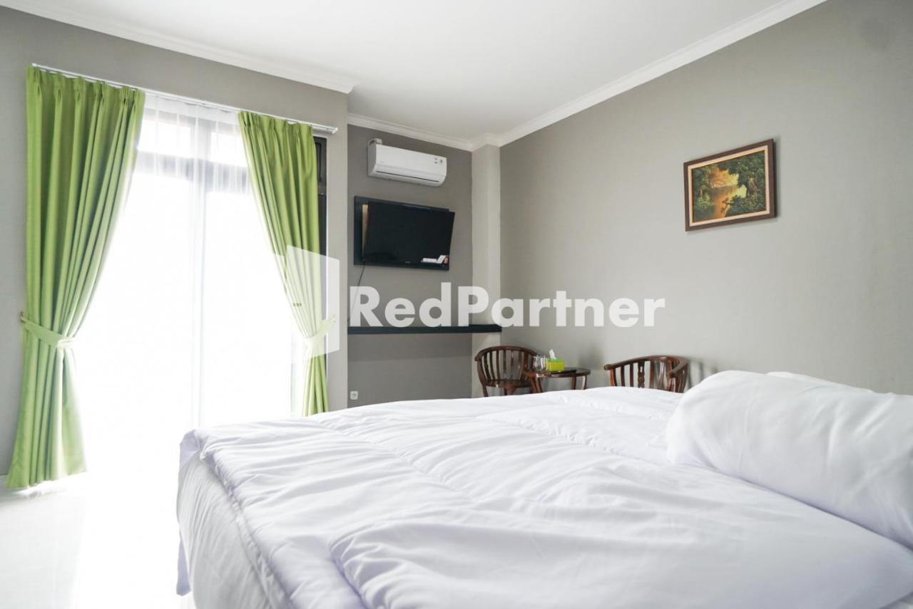 Roemah Tebet Mitra Reddoorz 2*