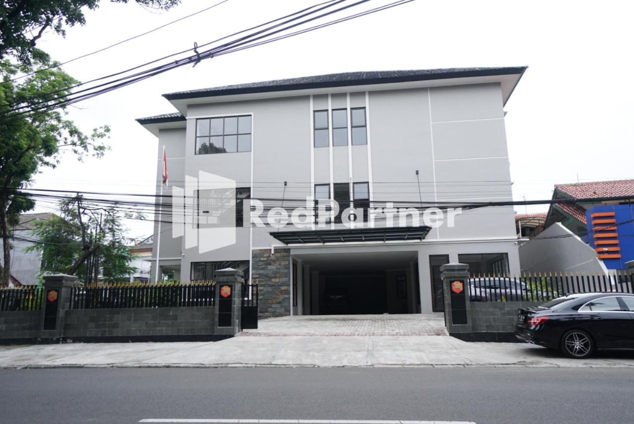 Khách sạn Roemah Tebet Mitra Reddoorz 2*