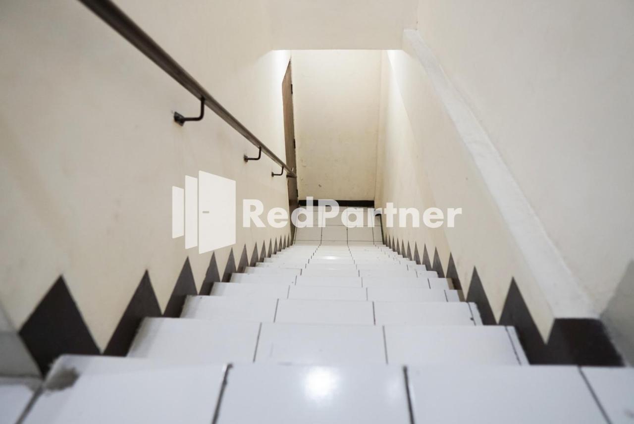 Senyaman Redpartner Hotel