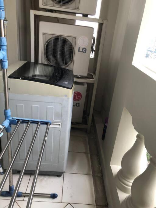 Lovely 1 Bedroom The Bellezza Permata * Jakarta