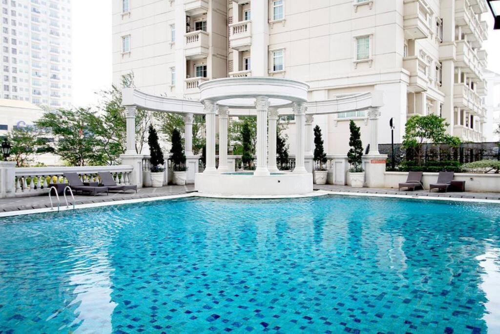 Apartment Lovely 1 Bedroom The Bellezza Permata Jakarta