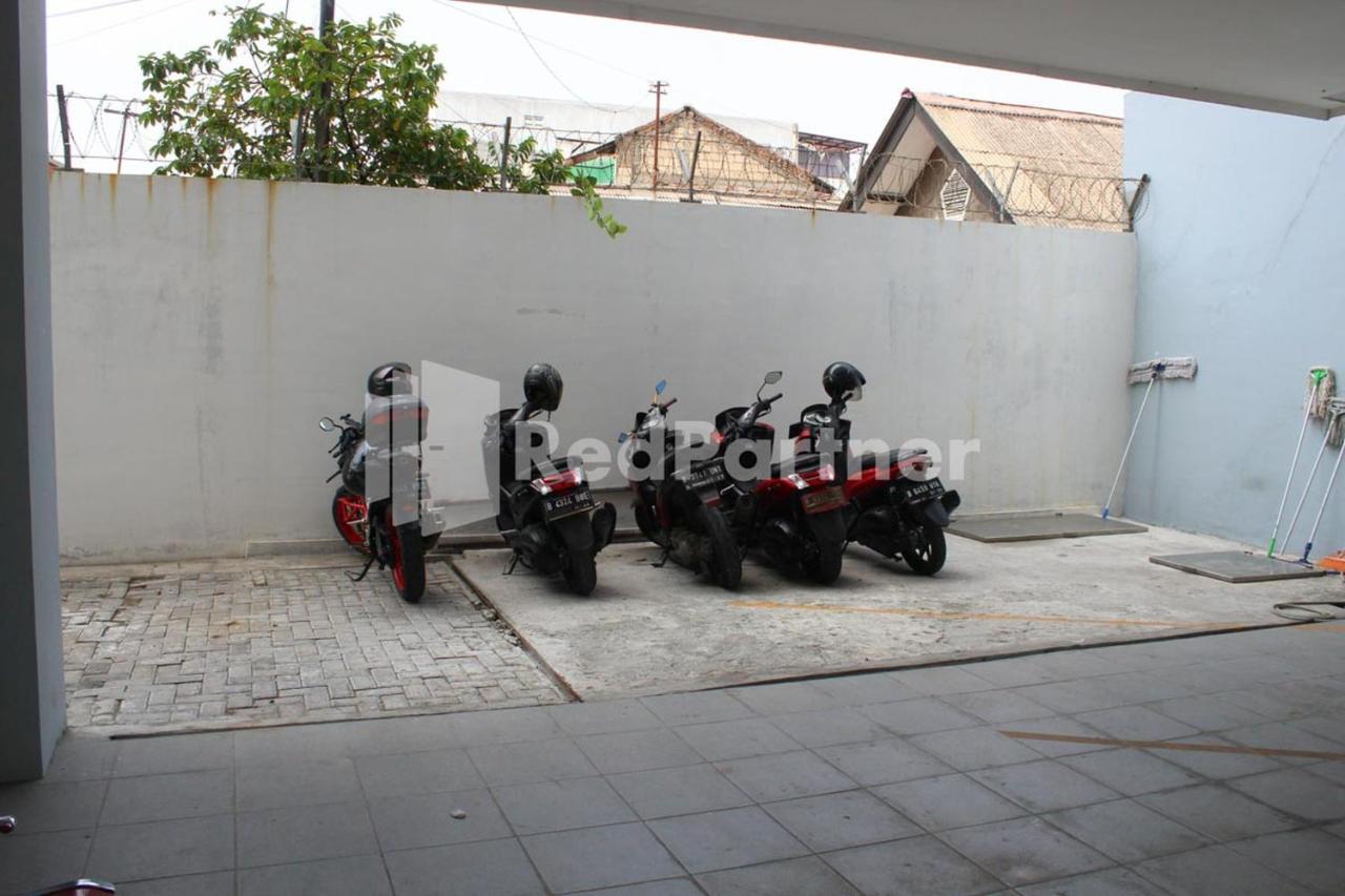 Brahma Mitra Reddoorz Jakarta