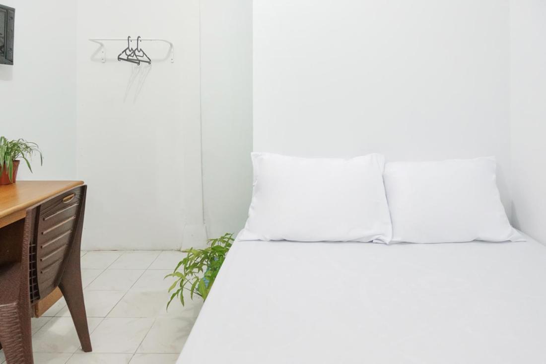 Twospaces Living At Kost 40, Kuningan Guest house