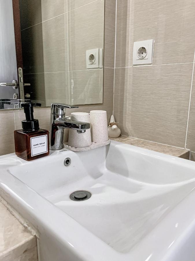 Apartment Studio At Metro Park West *