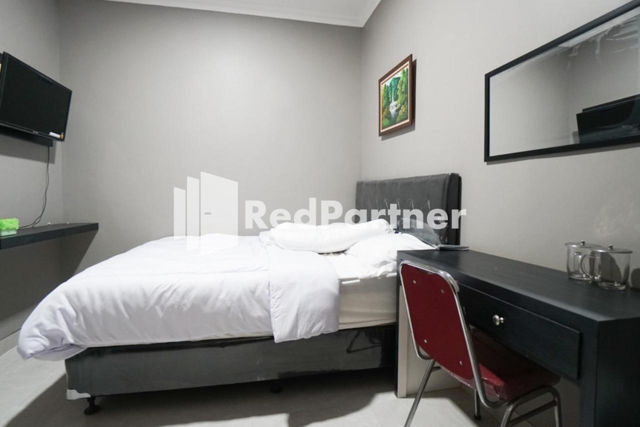 Roemah Tebet Mitra Reddoorz 2*