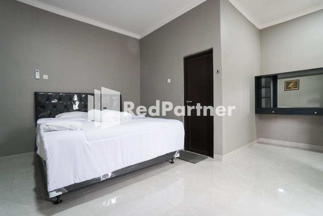Roemah Tebet Mitra Reddoorz Khách sạn Jakarta