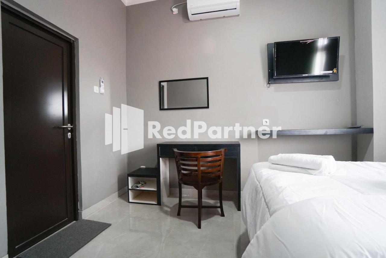 Roemah Tebet Mitra Reddoorz Jakarta