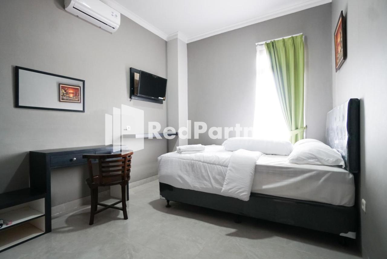 Roemah Tebet Mitra Reddoorz Jakarta
