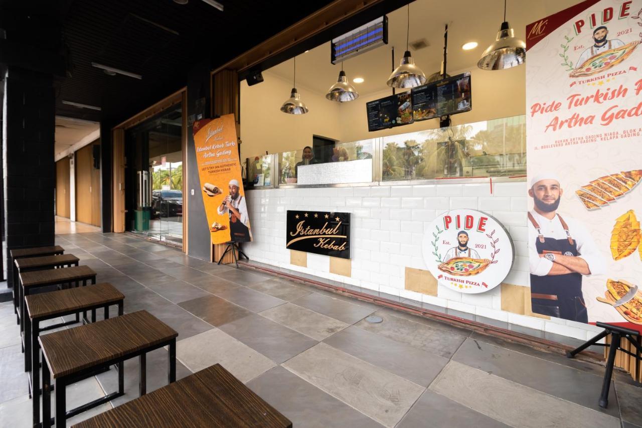 Urbanview Bizhome Artha Gading Boulevard By Reddoorz