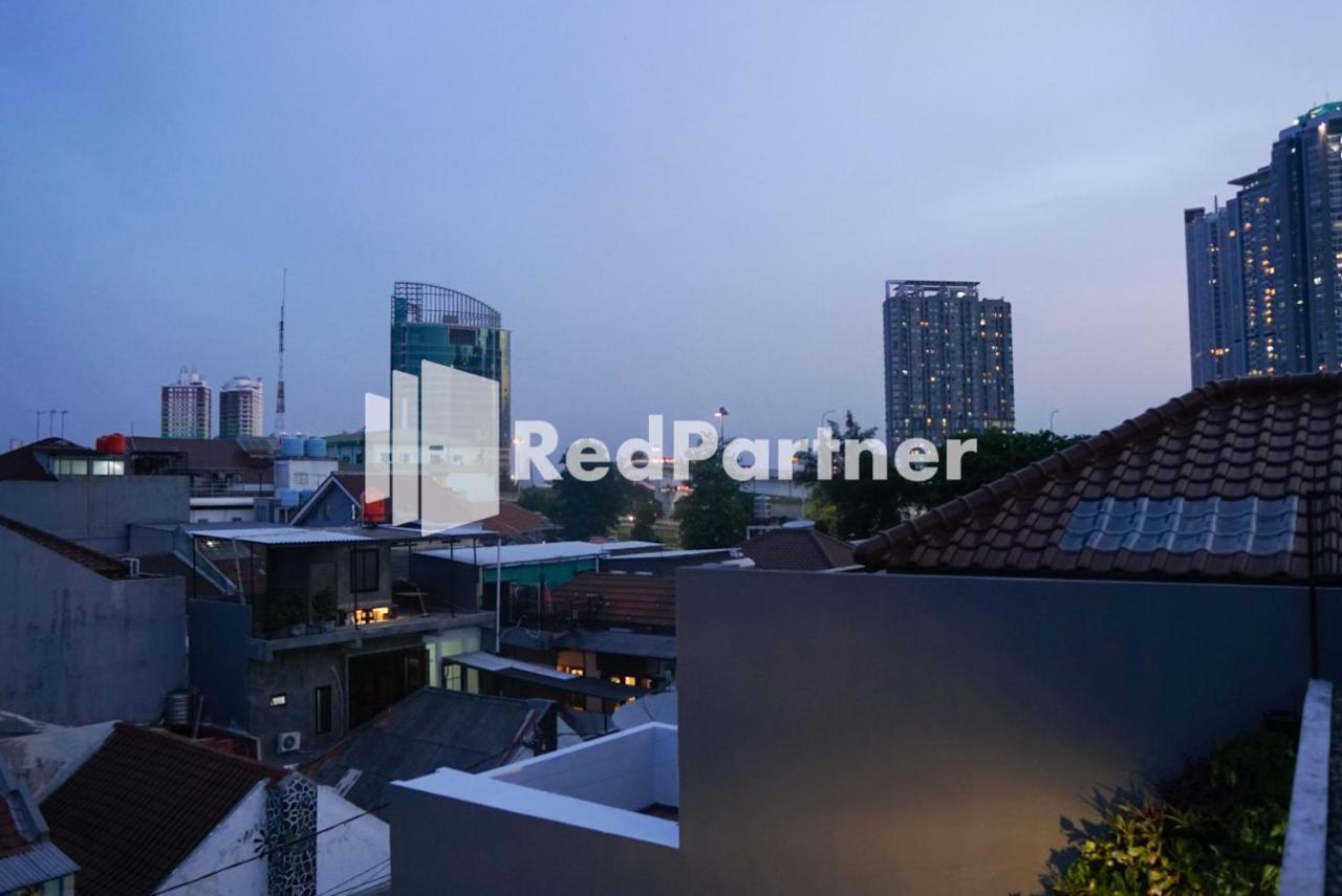 Tomang Gelong Syariah Mitra Reddoorz Hotel Jakarta
