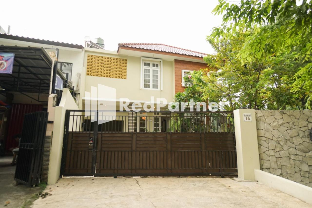 Fazza Syariah Mitra Reddoorz Jakarta