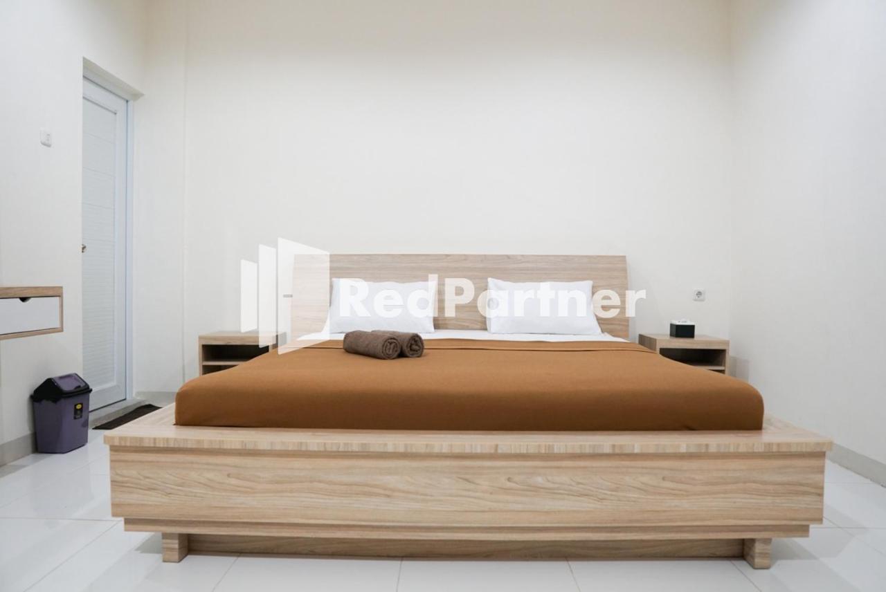 Senyaman Redpartner Hotel