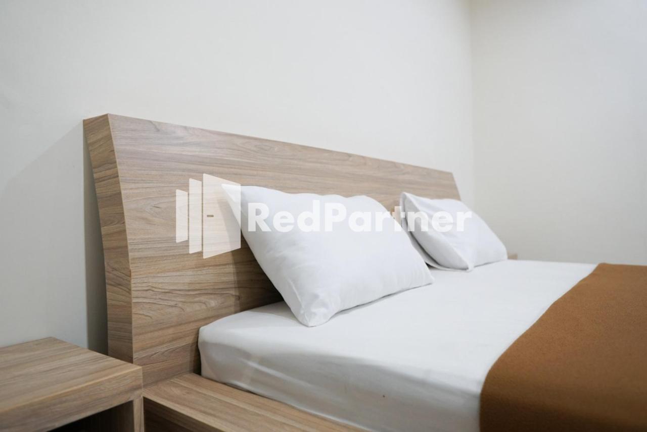 Hotel Senyaman Redpartner