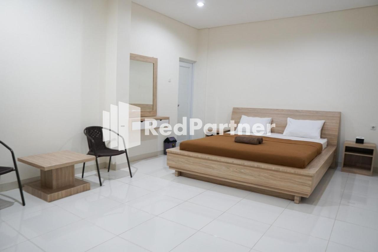 Hotel Senyaman Redpartner *