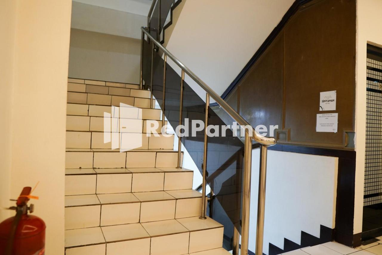 Hotel Senyaman Redpartner