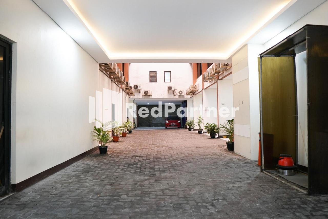 Hotel Senyaman Redpartner