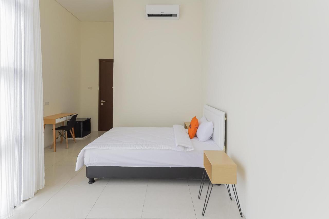 Koolkost Near Gandaria Mall Guest house 2*