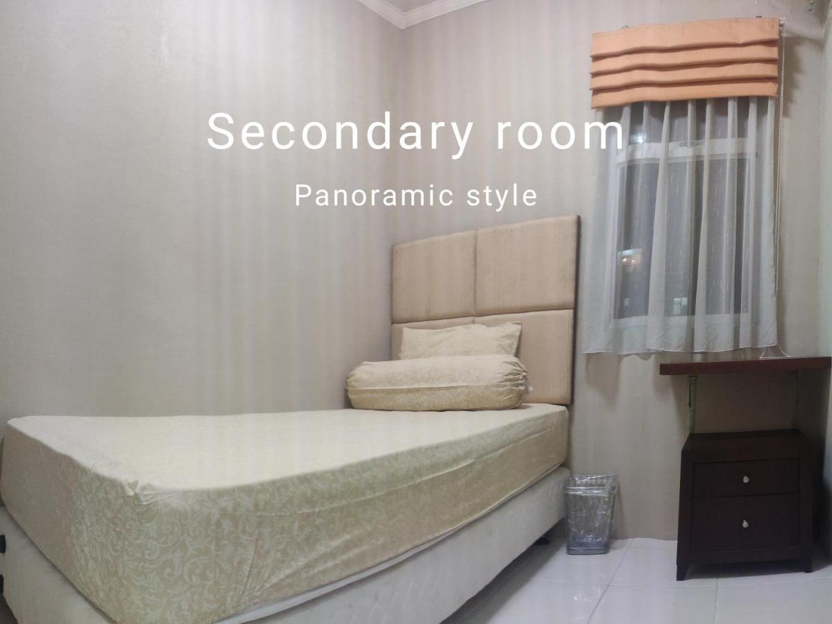 Classy! 2br Medit2 & Gm West Apartemen