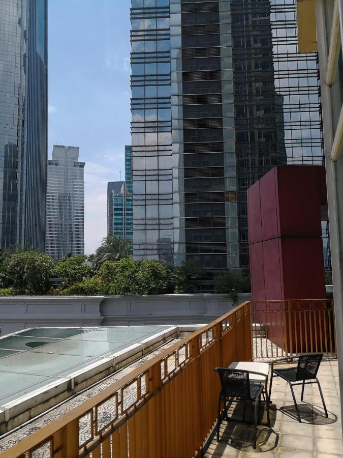 Apartment Homey 3 Bedrooms In Mega Kuningan, Jakarta