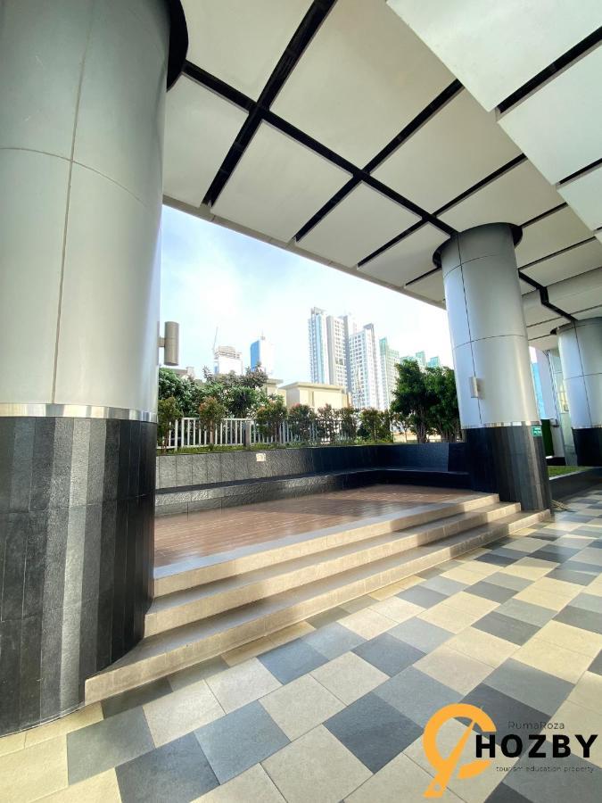 Luxury Complete Facility Apartment