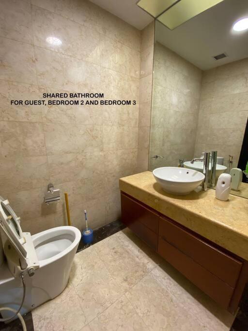 Homey 3 Bedrooms In Mega Kuningan, * Jakarta